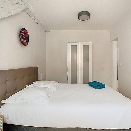 Le Briais Apartment Melun Luaran gambar