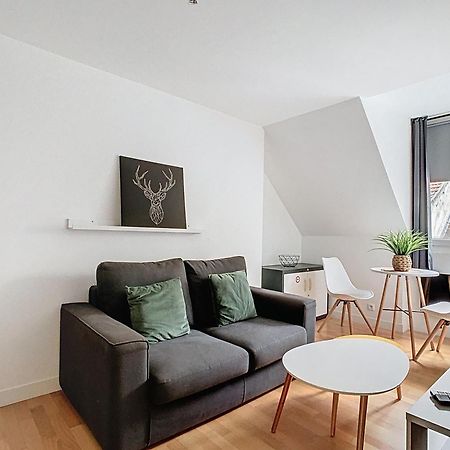 Le Briais Apartment Melun Luaran gambar
