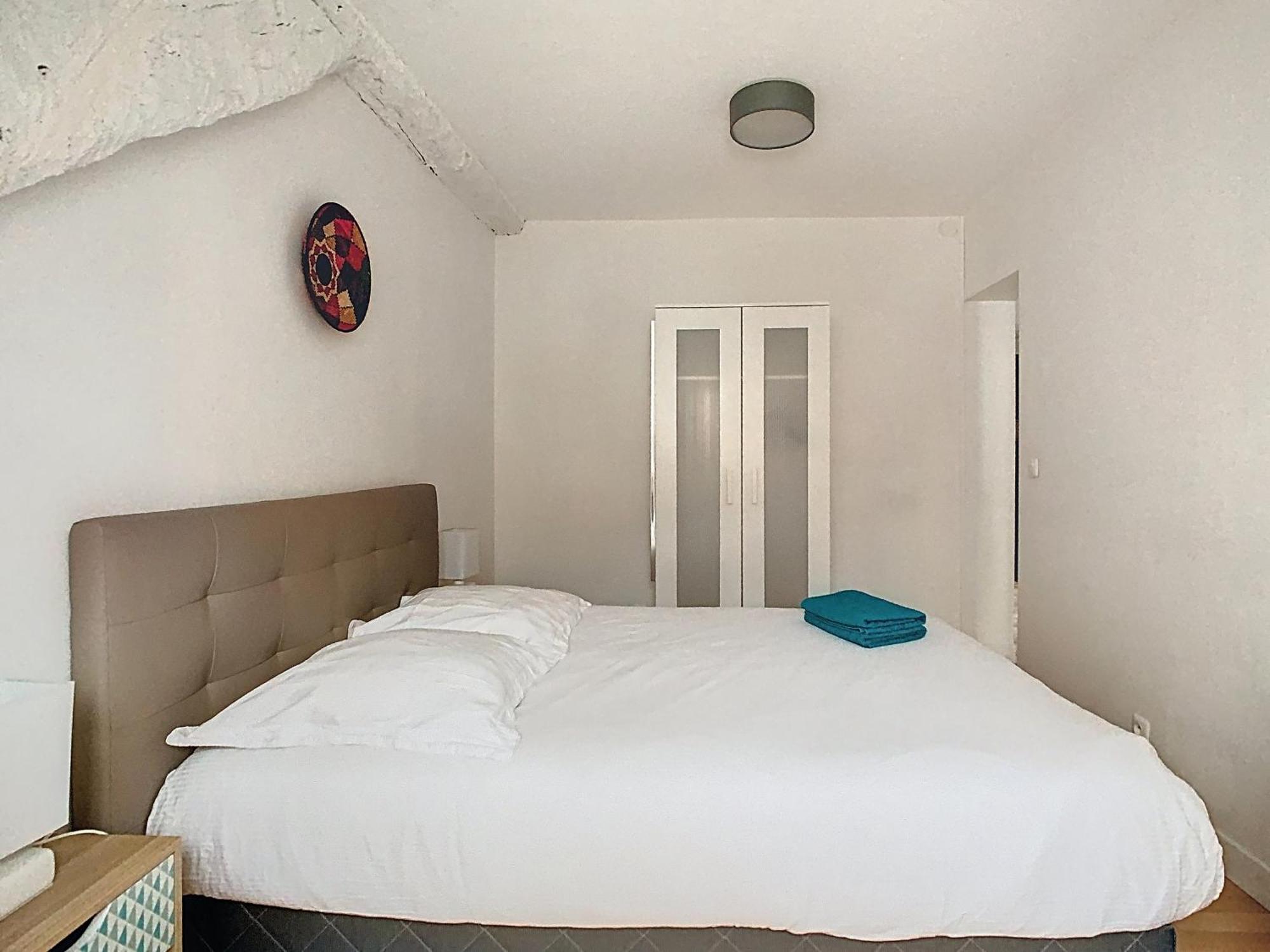 Le Briais Apartment Melun Luaran gambar