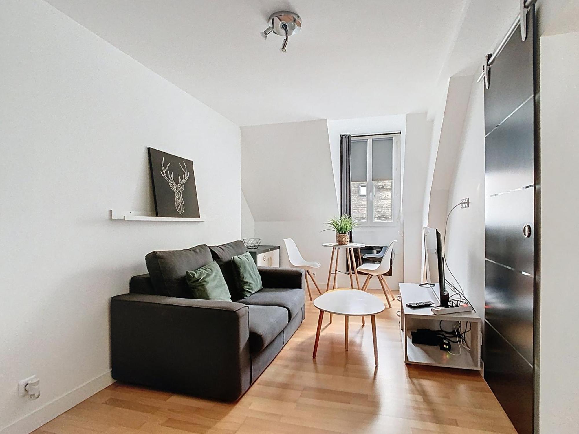 Le Briais Apartment Melun Luaran gambar